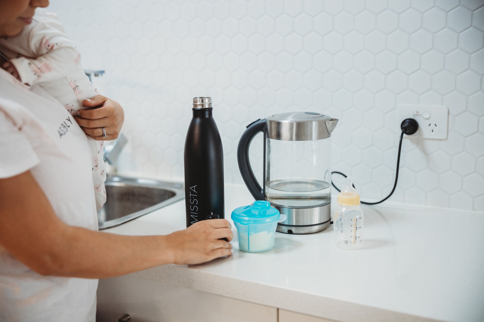 formula feeding baby product
